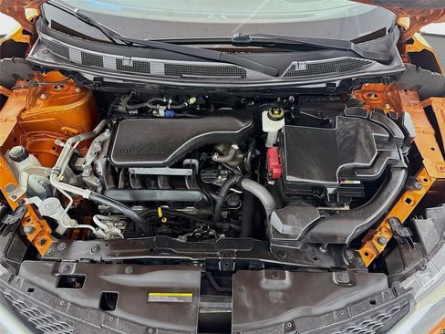 Used 2017 Nissan Rogue Sport SV FWD image 27