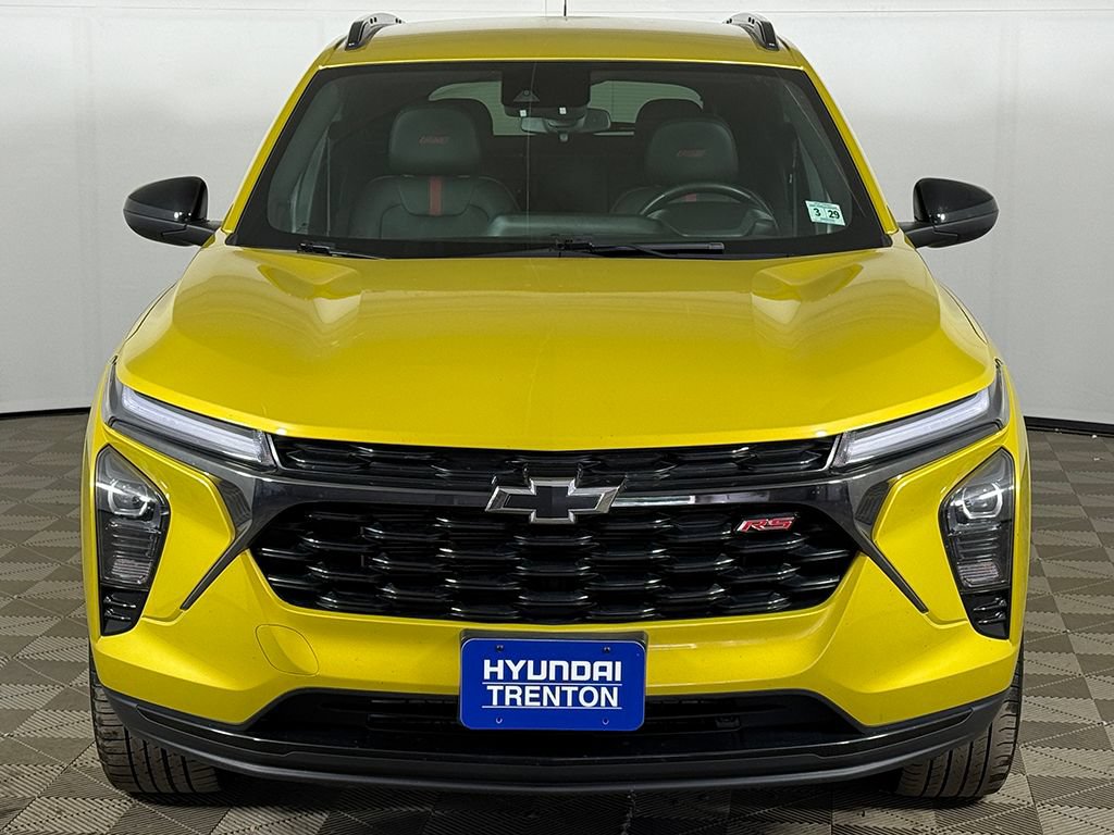 Used 2024 Chevrolet Trax RS FWD image 10