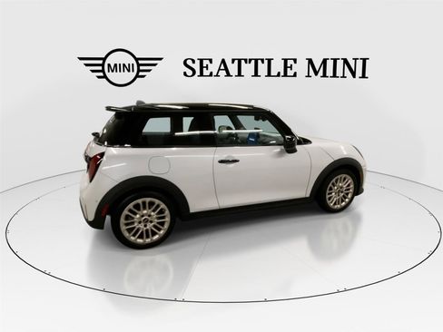 Certified 2025 MINI Cooper S image 12