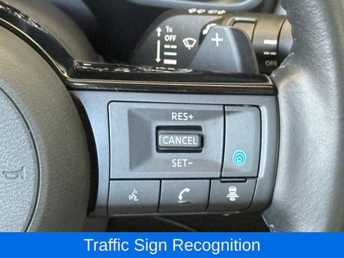 Used 2023 Nissan Rogue SL w/ SL Premium Package AWD/4WD image 36