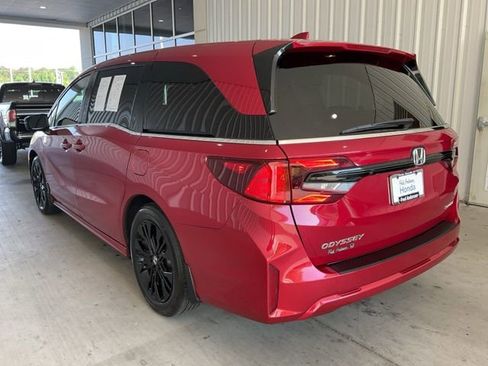 Used 2025 Honda Odyssey Sport-L image 22