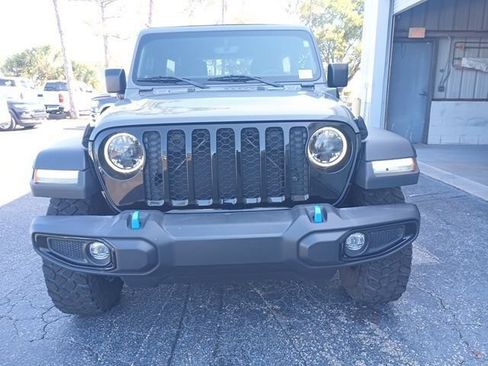 Used 2023 Jeep Wrangler Unlimited w/ Sun & Screen Package AWD/4WD image 1