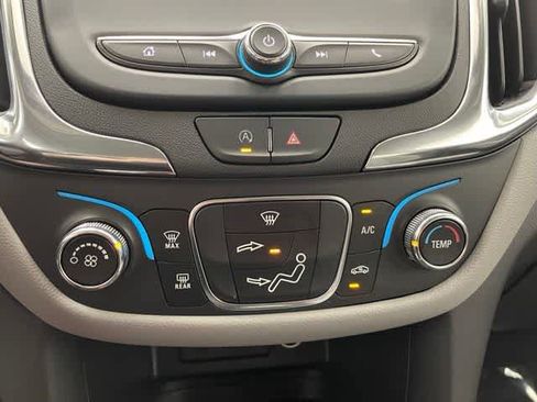 Certified 2023 Chevrolet Equinox LS w/ LPO, Floor Liner Package AWD/4WD image 5