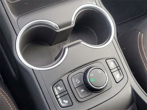 Certified 2020 GMC Terrain SLE w/ Driver Convenience Package image 20