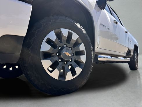 Used 2022 Chevrolet Silverado 3500 LT w/ All Star Edition AWD/4WD image 26