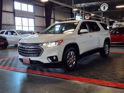 Used 2019 Chevrolet Traverse LT AWD/4WD image 3
