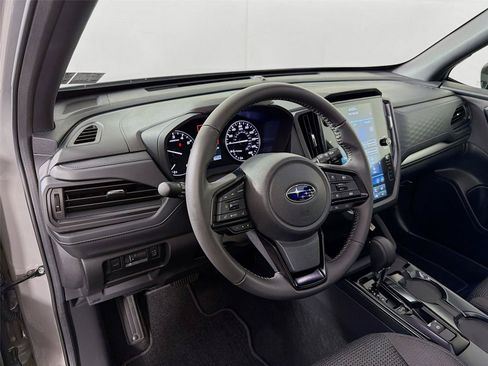 Used 2026 Subaru Forester Premium AWD/4WD image 16
