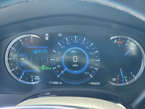 Used 2016 Cadillac Escalade ESV Luxury AWD/4WD image 20
