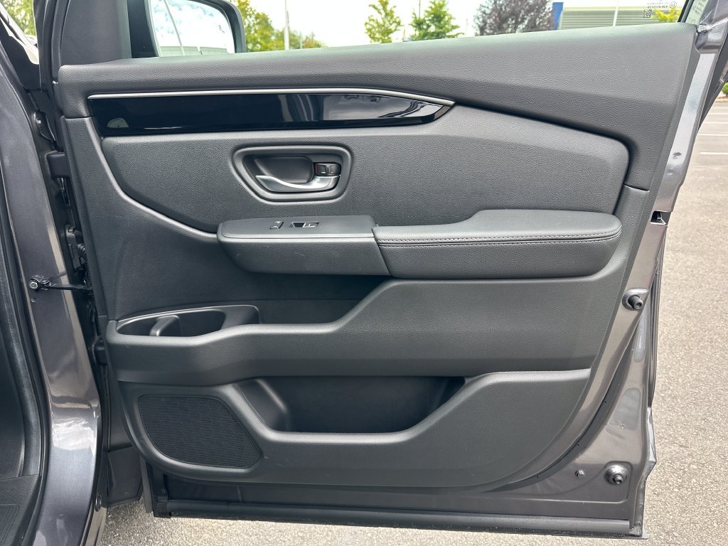 Used 2026 Honda Passport RTL image 16