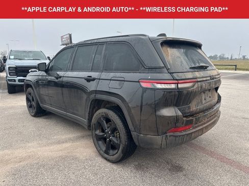 Used 2023 Jeep Grand Cherokee Altitude image 6