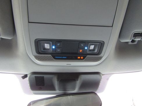 Used 2024 Ford F250 XLT w/ FX4 Off-Road Package image 29