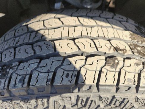 Used 2022 Chevrolet Silverado 1500 LT w/ Protection Package image 11