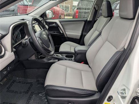Used 2018 Toyota RAV4 Limited w/ All Weather Liner Package AWD/4WD image 17