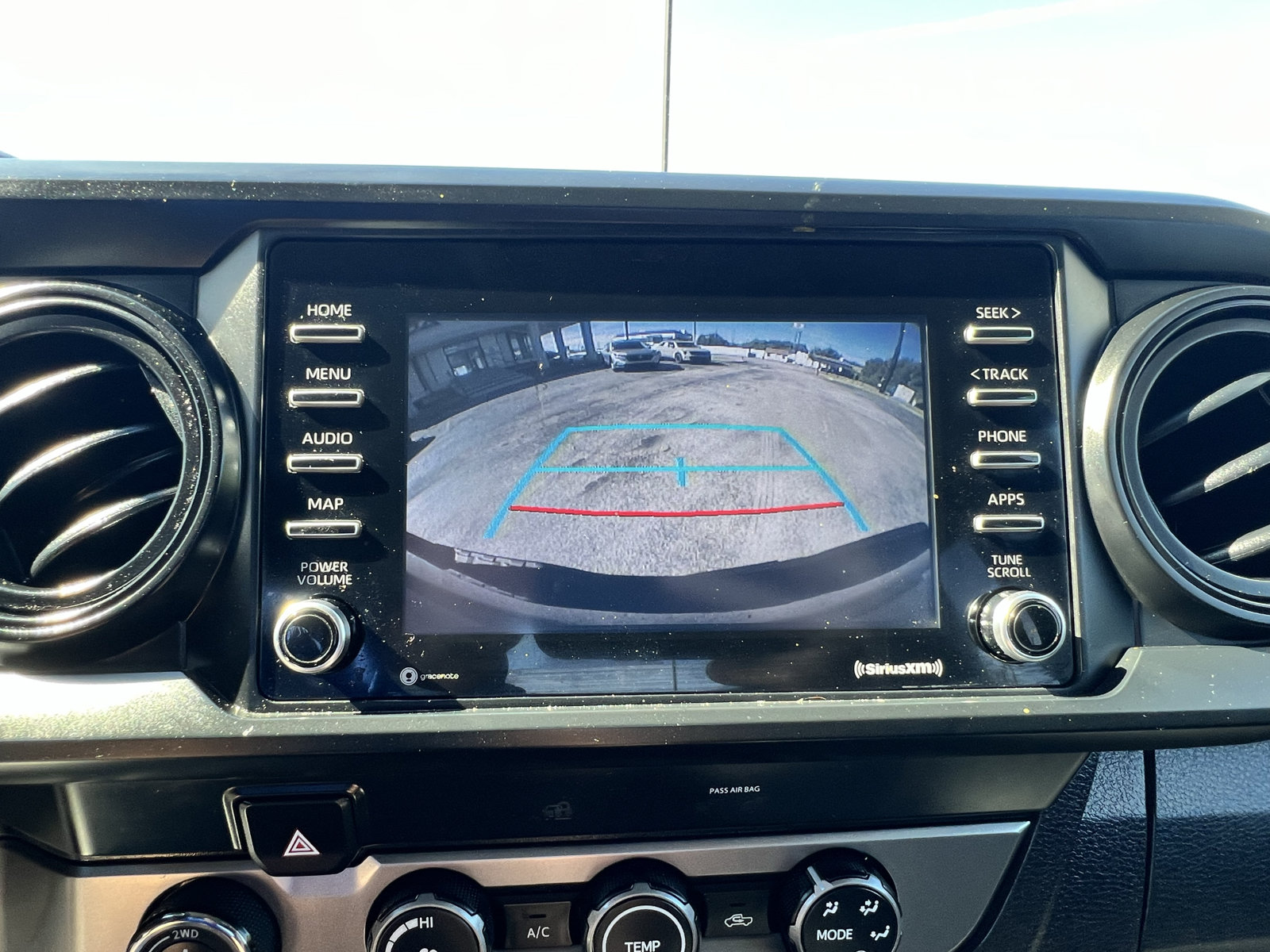 Used 2021 Toyota Tacoma SR AWD/4WD image 35