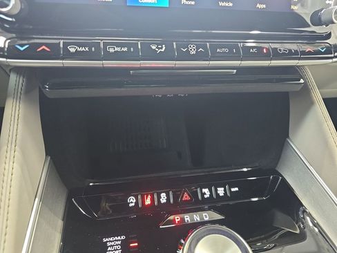 New 2026 Jeep Grand Wagoneer Limited AWD/4WD image 21