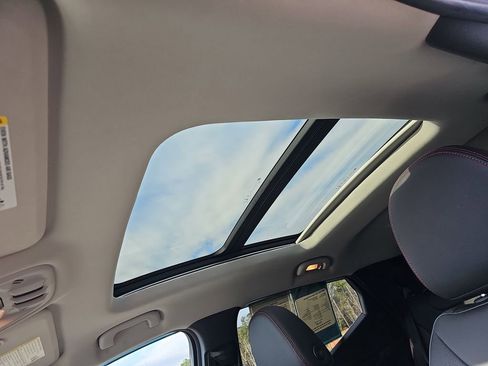 Used 2023 Chevrolet Bolt EUV Premier w/ Sun & Sound Package image 33