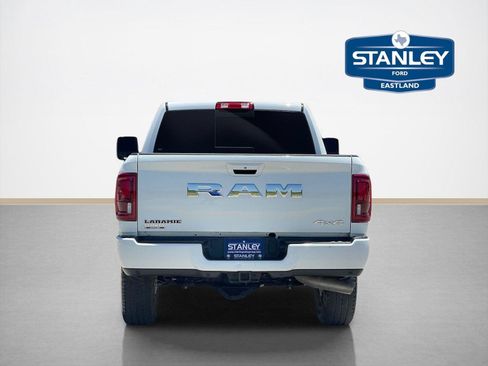 Used 2025 RAM 2500 Laramie AWD/4WD image 6