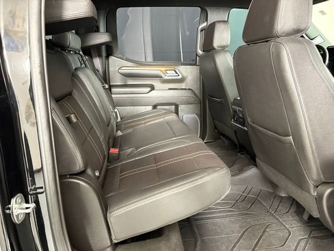 Used 2023 Chevrolet Silverado 1500 High Country w/ High Country Premium Package image 19