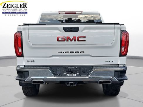 Used 2023 GMC Sierra 1500 SLT w/ SLT Premium Package image 6