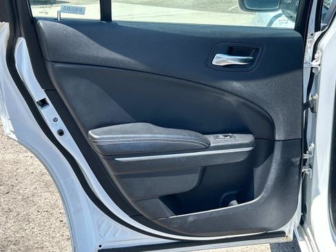Used 2021 Dodge Charger SXT w/ Leather Interior Group image 19