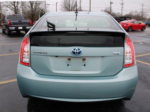 Used 2014 Toyota Prius Four image 6