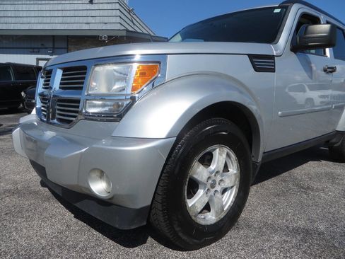 Used 2008 Dodge Nitro SXT image 33