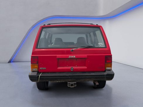 Used 1996 Jeep Cherokee SE RWD image 6