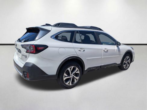 Used 2021 Subaru Outback Limited XT image 4