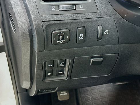 Used 2011 Lexus ES 350 FWD image 16