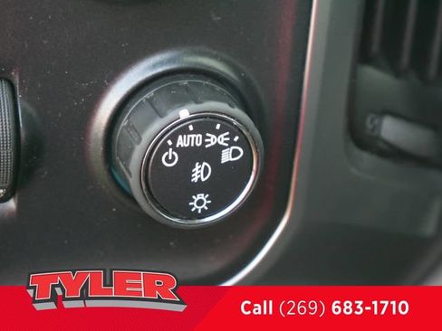 Used 2016 Chevrolet Silverado 1500 LT w/ Snow Plow Prep Package AWD/4WD image 21