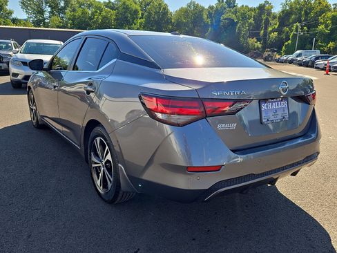 Used 2020 Nissan Sentra SV FWD image 4