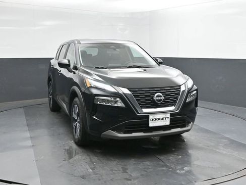 Used 2023 Nissan Rogue SV AWD/4WD image 17