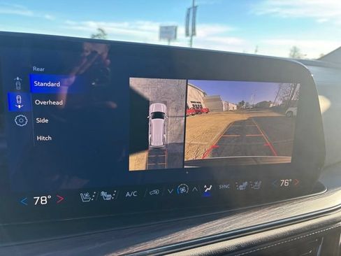 New 2026 Chevrolet Tahoe Premier w/ Sun And Tow Package AWD/4WD image 4