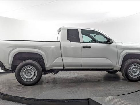 Used 2024 Toyota Tacoma SR RWD image 9
