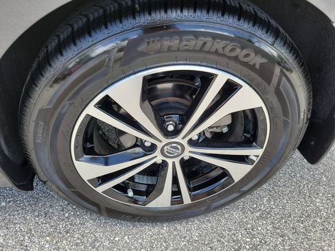 Used 2023 Nissan Sentra SV w/ All-Weather Package FWD image 38