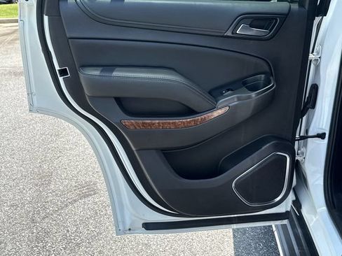 Used 2017 Chevrolet Tahoe Premier AWD/4WD image 22