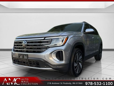 Used 2024 Volkswagen Atlas SE AWD/4WD image 1