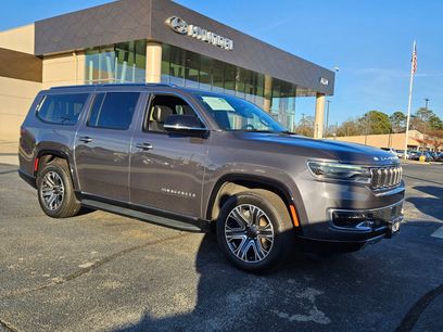 Used 2024 Jeep Wagoneer L Series II w/ Flexible Seating Group