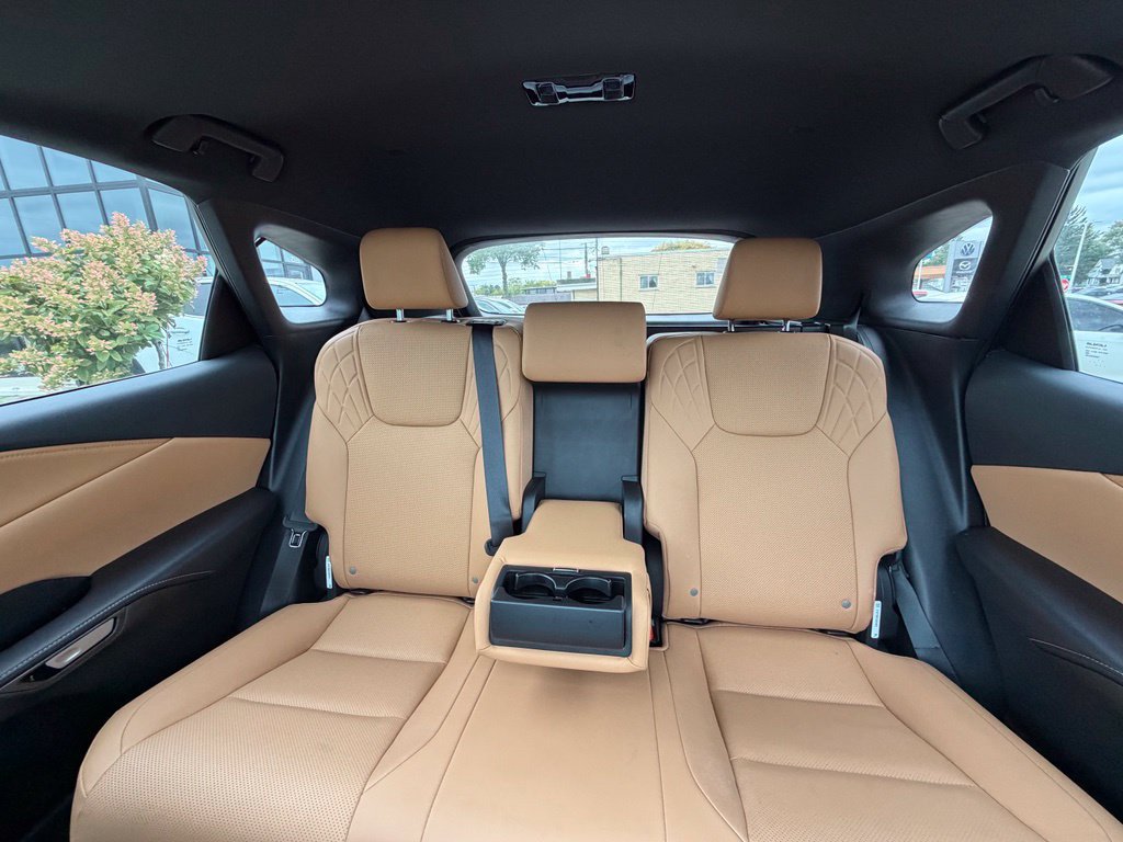 Used 2024 Lexus RX 350 Premium w/ Accessory Package (Z1) AWD/4WD image 12