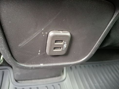 Certified 2024 Chevrolet Equinox LT image 12