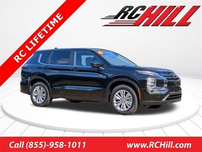 New 2025 Mitsubishi Outlander ES