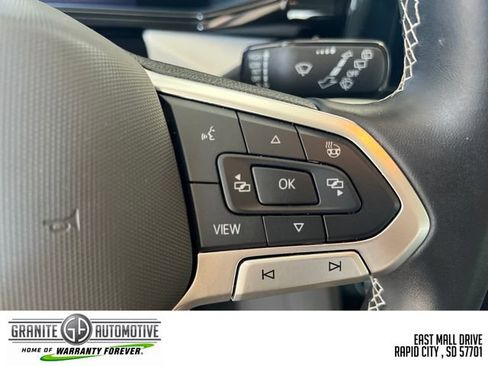 Used 2025 Volkswagen Taos S AWD/4WD image 33