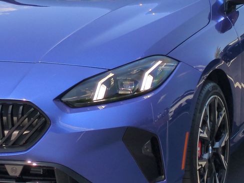 Certified 2025 BMW 228i xDrive w/ Technology Package image 6