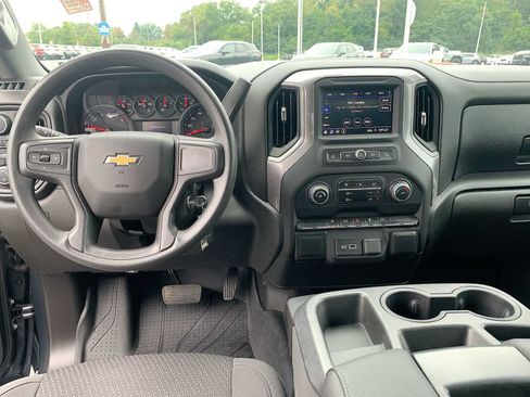 Certified 2021 Chevrolet Silverado 1500 Custom w/ LPO, Dark Essentials Package AWD/4WD image 18