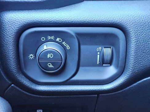 New 2026 RAM 1500 Big Horn AWD/4WD image 18