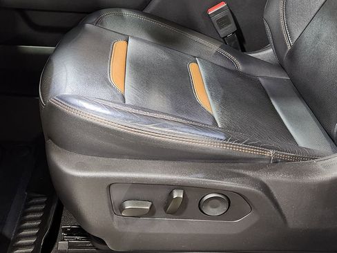 Used 2024 GMC Sierra 1500 AT4 w/ Technology Package image 47