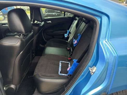 Used 2018 Dodge Charger R/T image 15