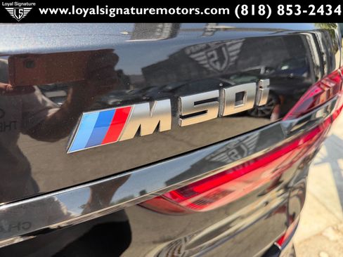 Used 2021 BMW X7 M50i w/ Executive Package AWD/4WD image 8