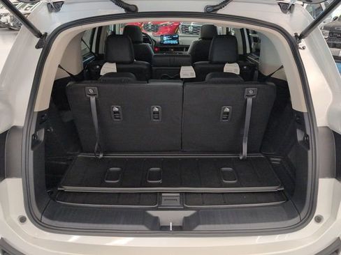 New 2025 Honda Pilot Touring image 34