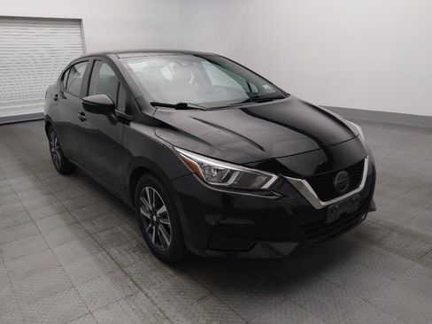 Used 2021 Nissan Versa SV FWD image 13